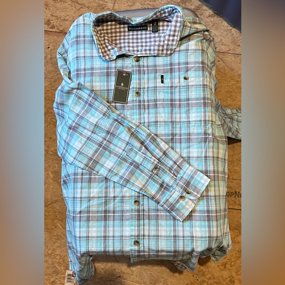 G.H Bass & Co button down